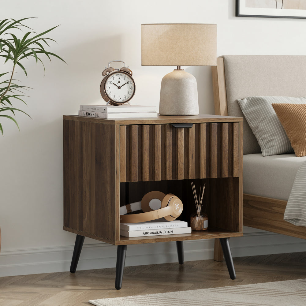 Moderner Nachttisch mit Schublade – Beistelltisch in Walnuss-Optik für Schlafzimmer und Wohnzimmer, 45 x 40 x 53 cm